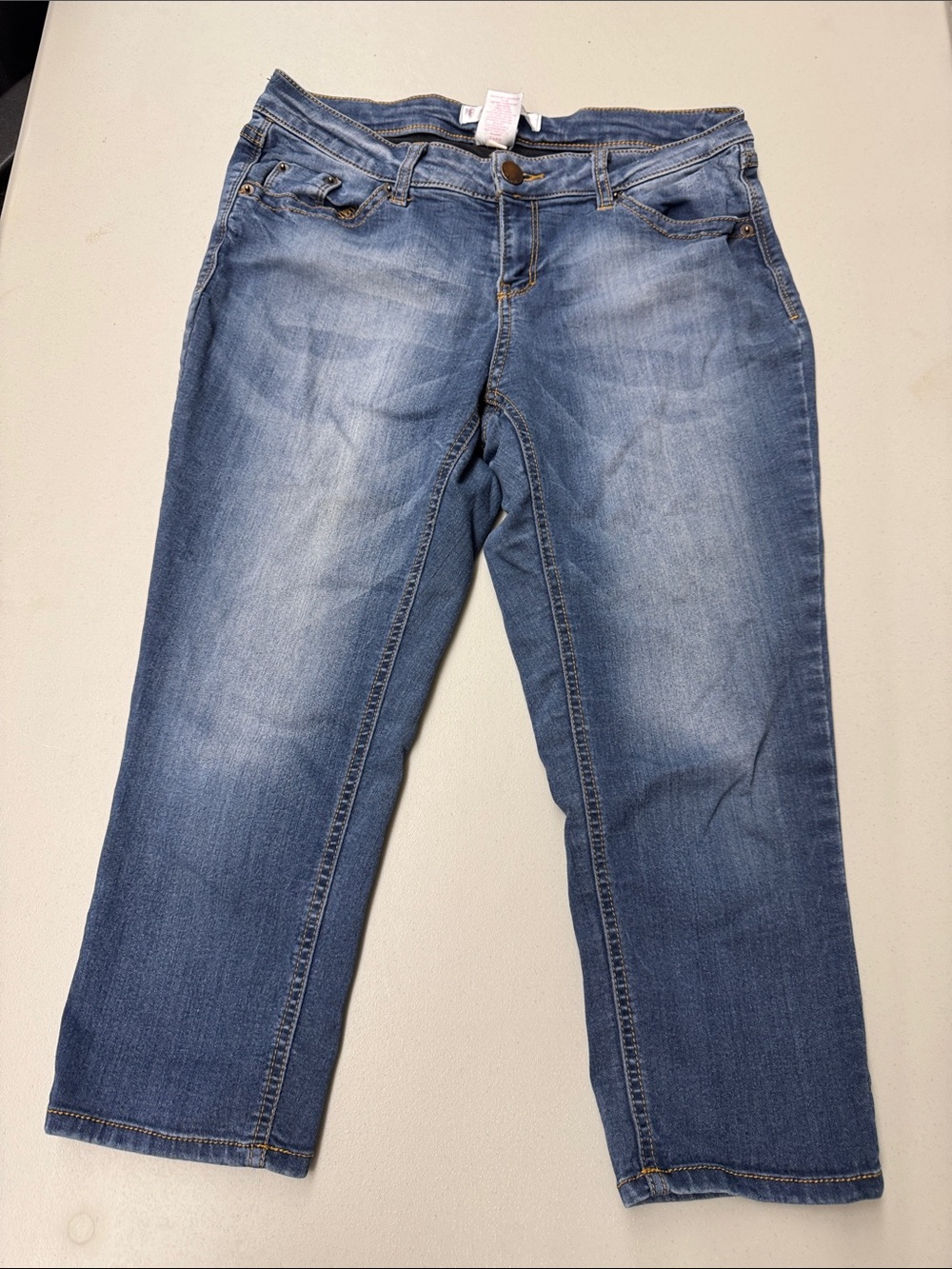 No Boundaries Light Blue Cropped Straight-Leg Jeans